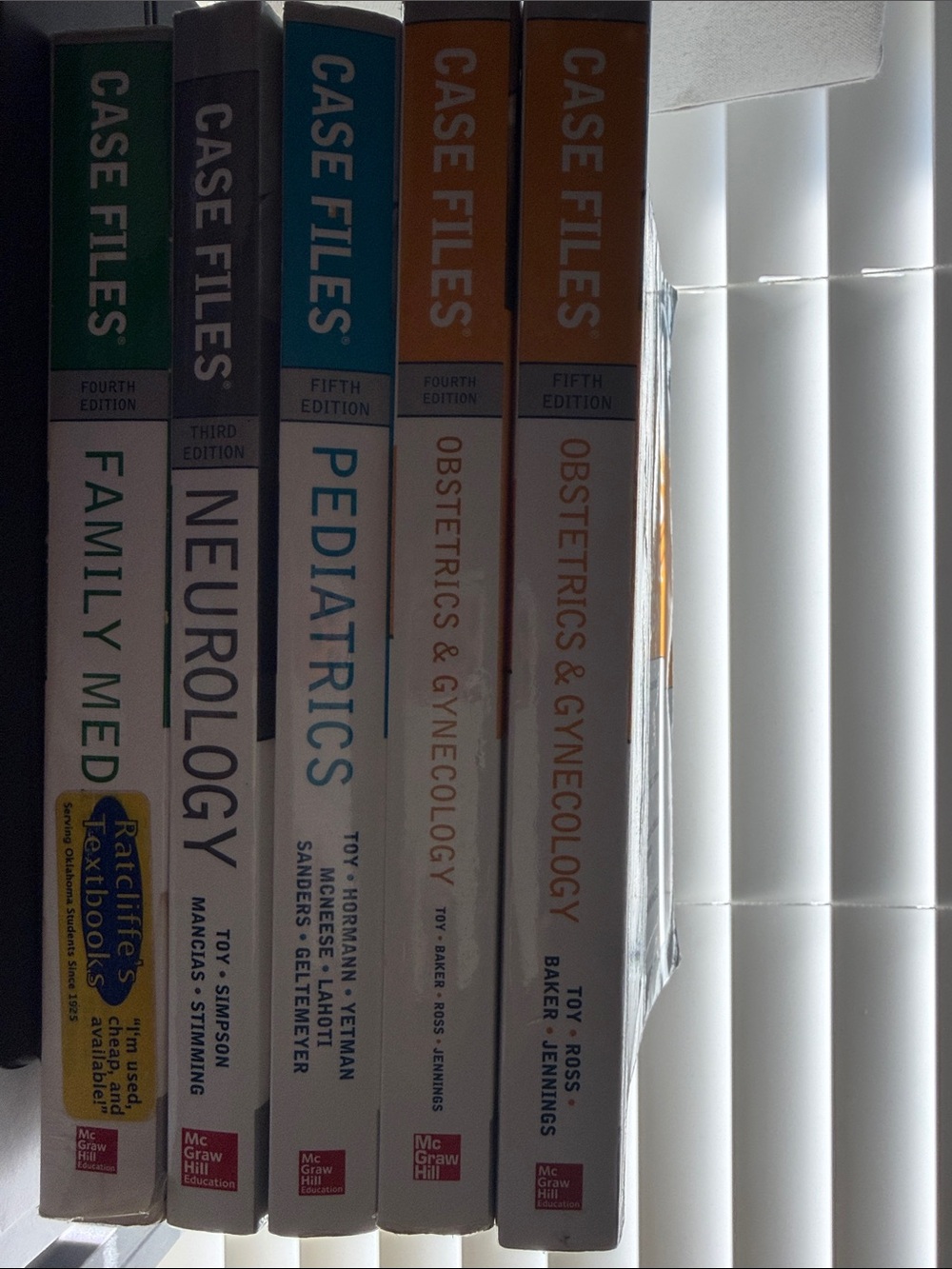 Medical Case Files Textbook Set - White and Teal Spines
